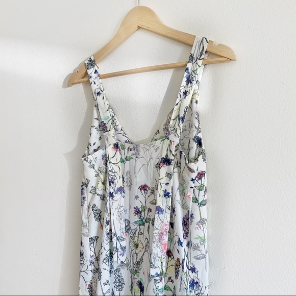 White floral print spring/summer dress with asymmetrical midi ruffled hem - Picture 6 of 7